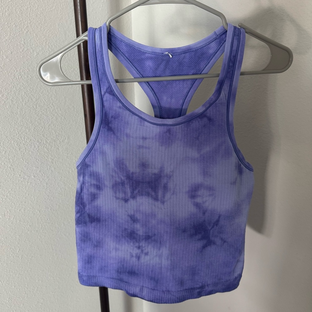 Ebb to street lululemon crop tank
